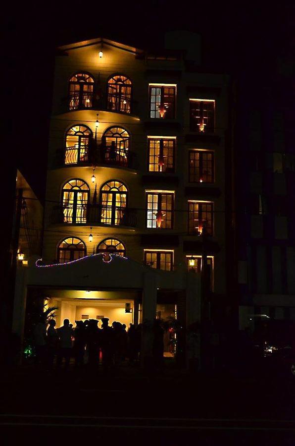 Hotel Richmond House Colombo à Nugegoda Extérieur photo