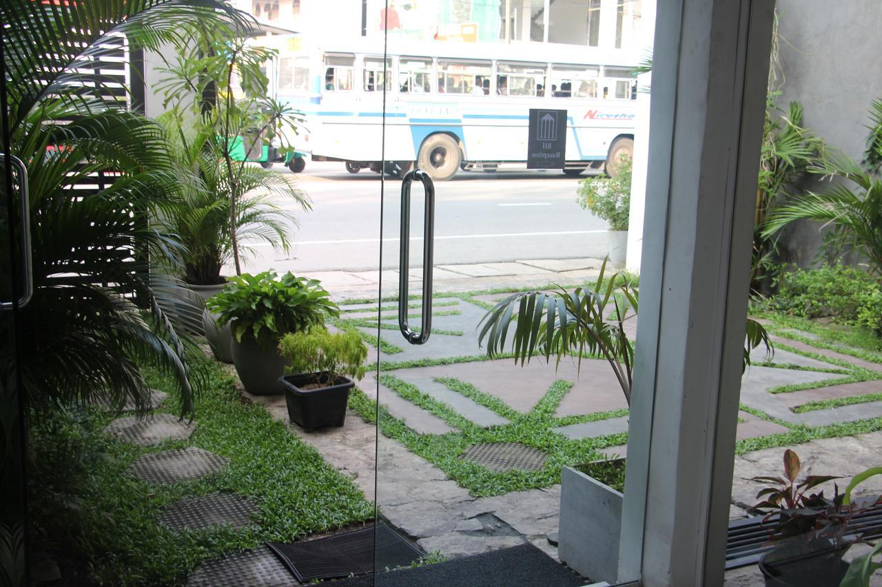 Hotel Richmond House Colombo à Nugegoda Extérieur photo