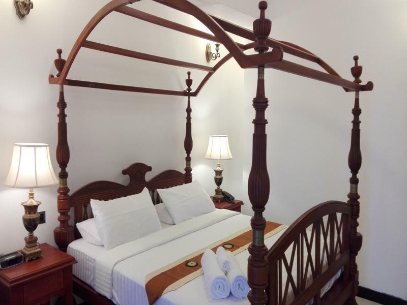 Hotel Richmond House Colombo à Nugegoda Extérieur photo