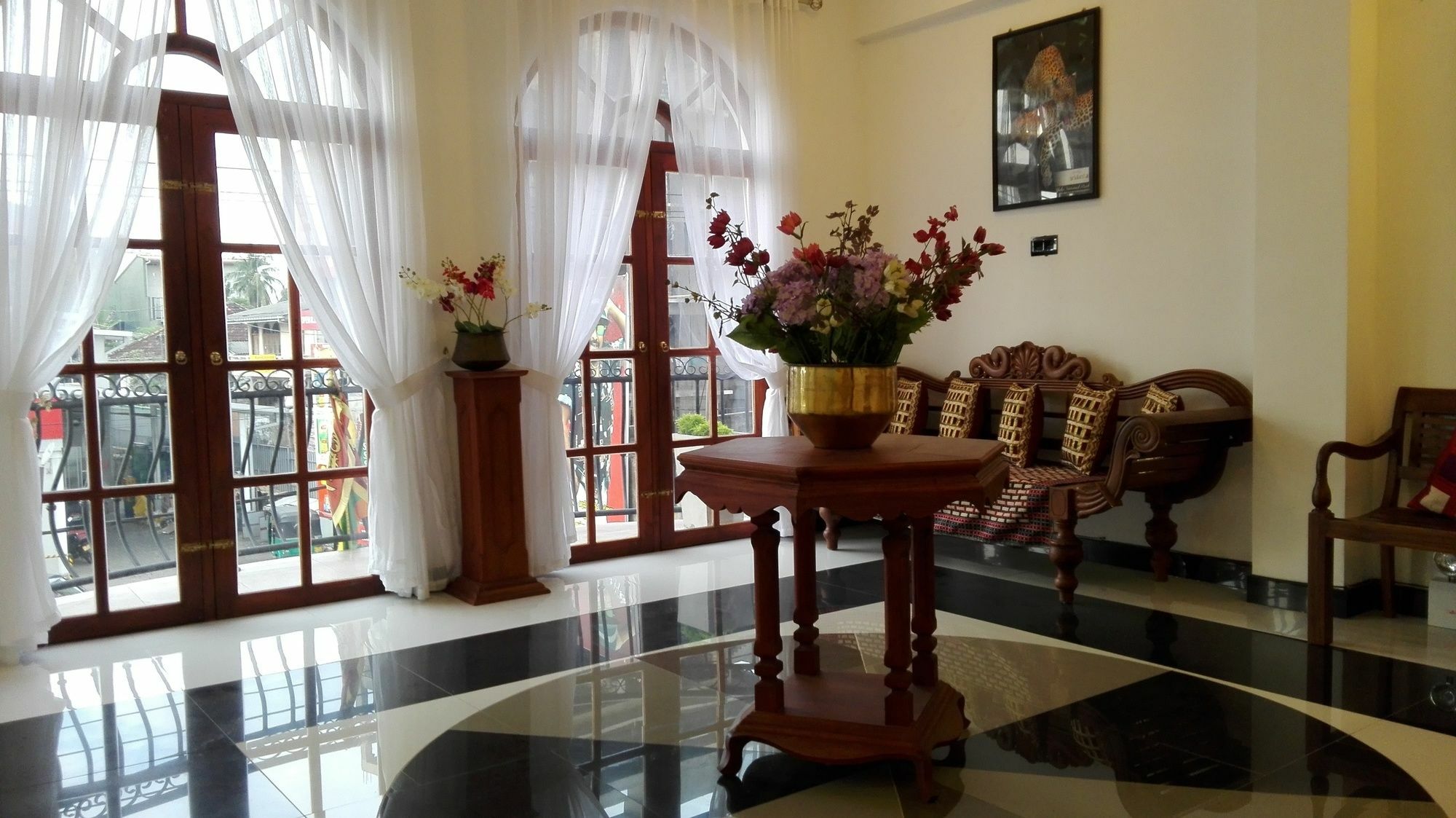 Hotel Richmond House Colombo à Nugegoda Extérieur photo